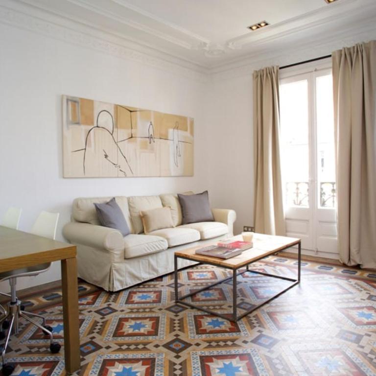 BarcelonaForRent The Claris Suites II - One-Bedroom Apartment - 1