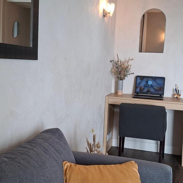 T2 2-4 pers-Balcon-Magnifique Vue Mer et Baie des Sables d'Olonne - Apartment mit 1 Schlafzimmer - 7