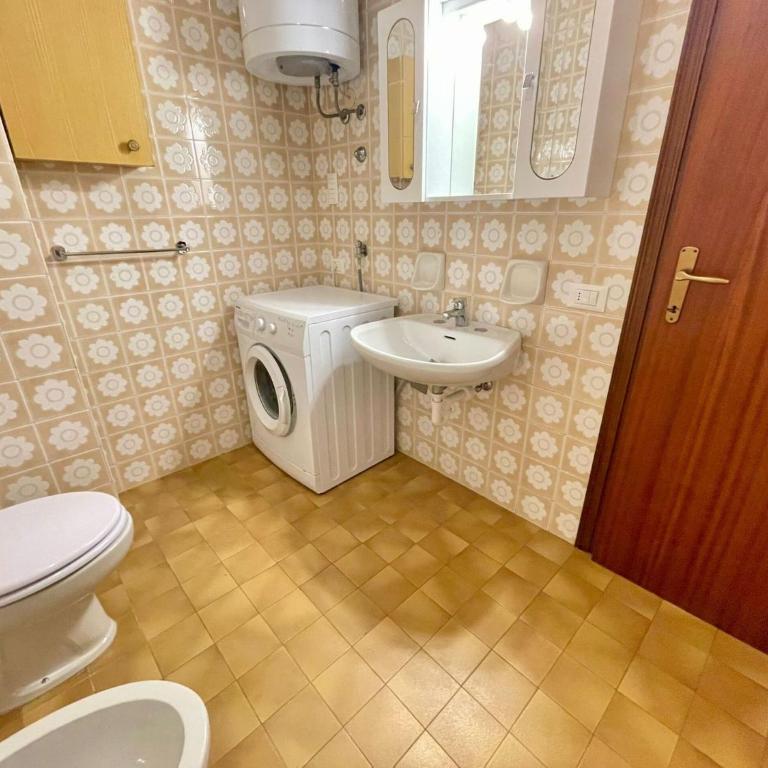 Cozy flat near the beach - Appartamento - 10