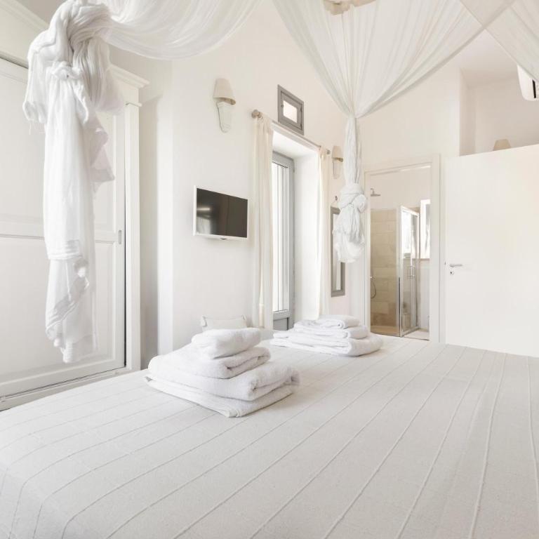 Trullo Sant`Andrea by Perle di Puglia - Three-Bedroom Villa - 40