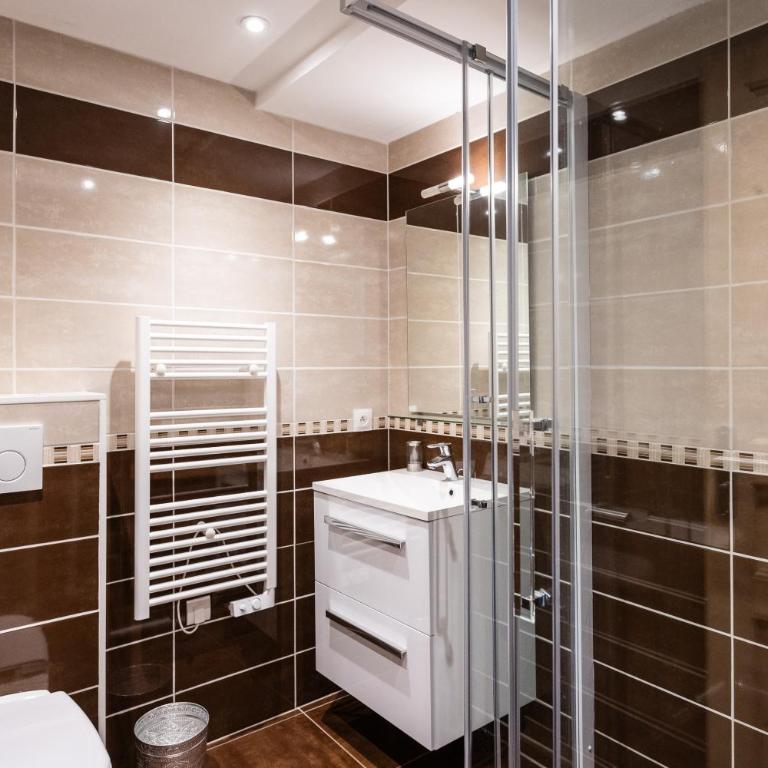 Madame Vacances Chalet Ponturin - Chalet - 28