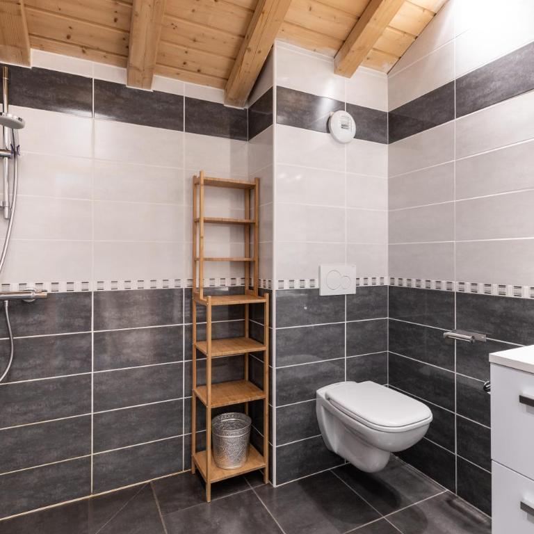 Madame Vacances Chalet Ponturin - Chalet - 39