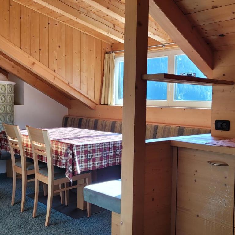 Apartments Alpenroyal Arabba - Check-in at Garni Royal - Appartamento Deluxe - 3