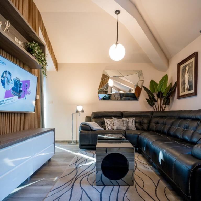 Apartmani Tip-Top - Standardna Soba sa Bračnim Krevetom (Queen-size) - 12