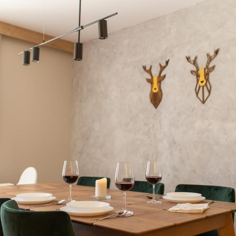 DivciCasa apartments Divčibare - Two-Bedroom Deluxe Apartment with Garden View - 15