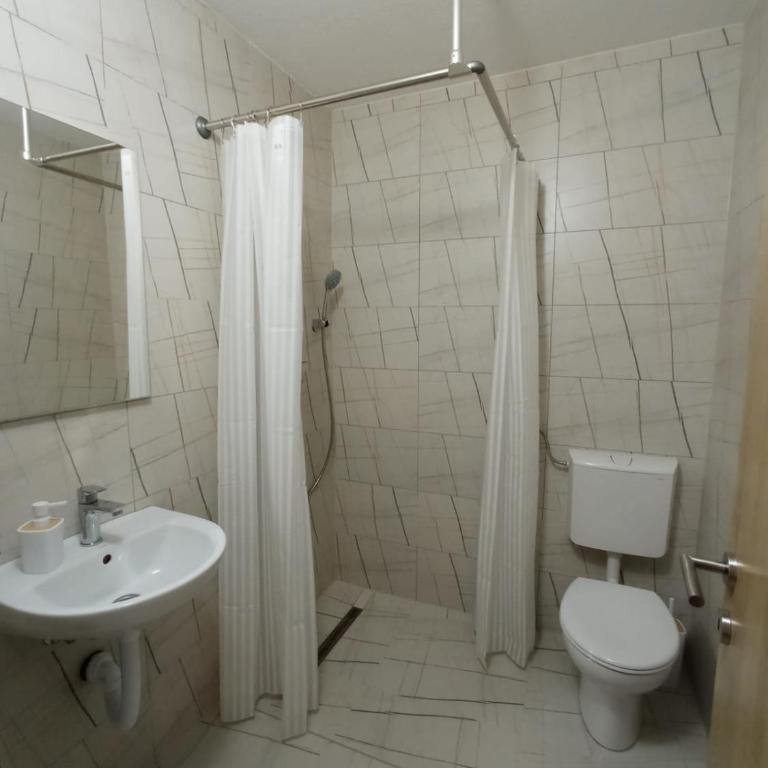 Apartman EM-Bajkeraj - One-Bedroom Apartment - 16