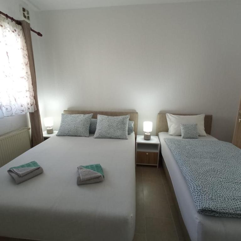 Apartman EM-Bajkeraj - One-Bedroom Apartment - 13