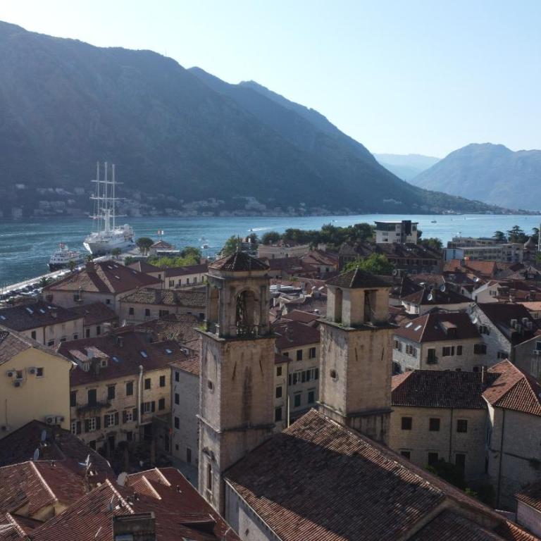 Panoramic view ! Rooftop garden - Old Town studio - One-Bedroom Apartment - 8