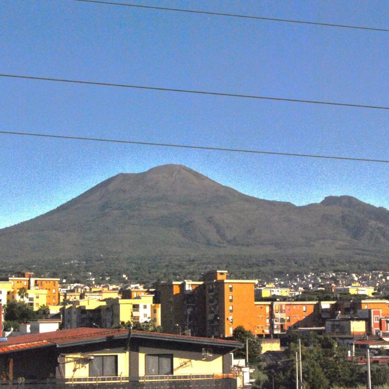 Pompei Regio - Appartamento con 2 Camere da Letto - 24