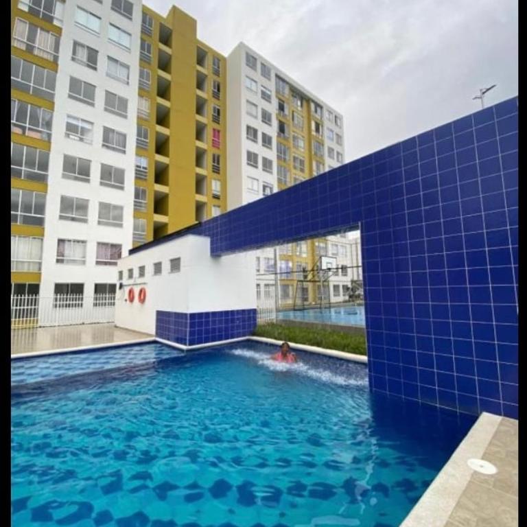 Encantador apartamento en el corazón del eje cafetero - Apartamento de 3 dormitorios - 4