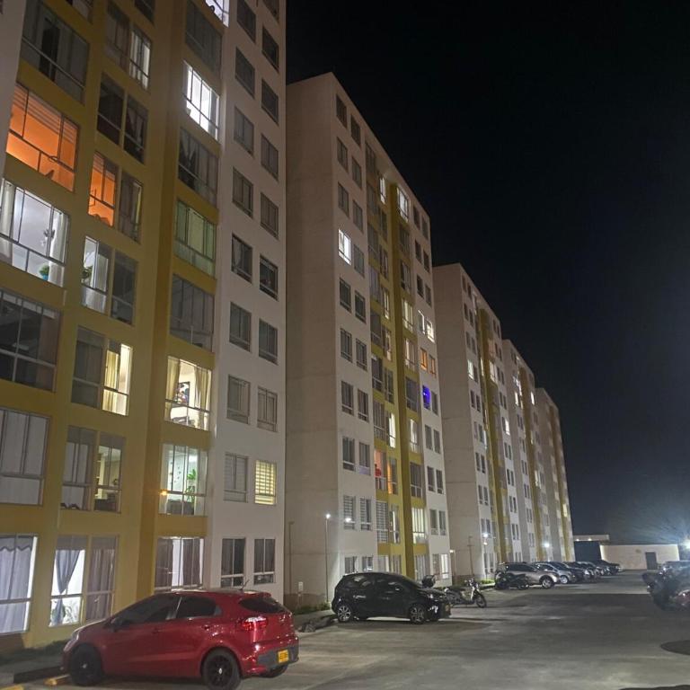 Encantador apartamento en el corazón del eje cafetero - Apartamento de 3 dormitorios - 14