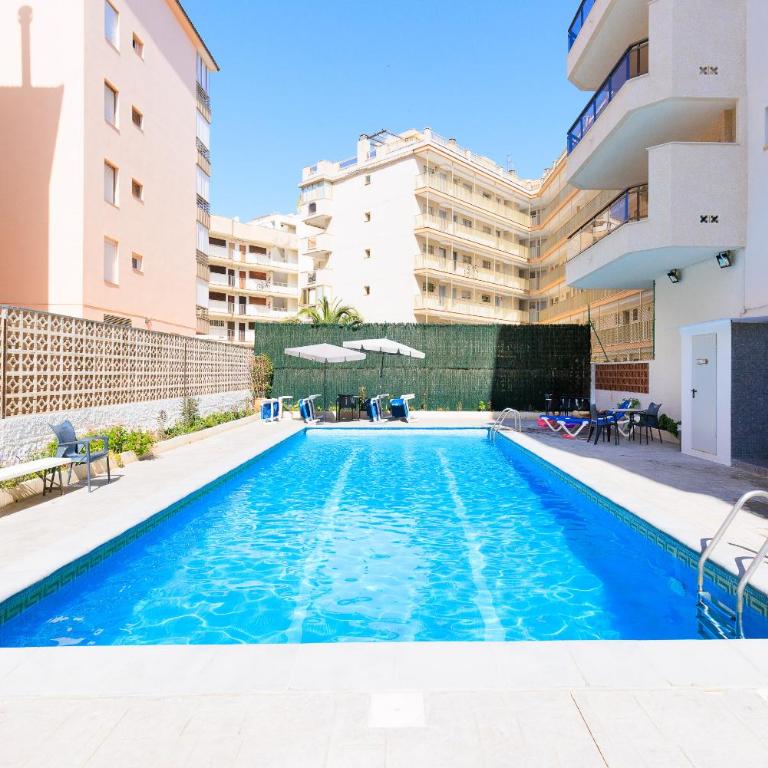 UHC Senator Apartments - Two-Bedroom Apartment - 22