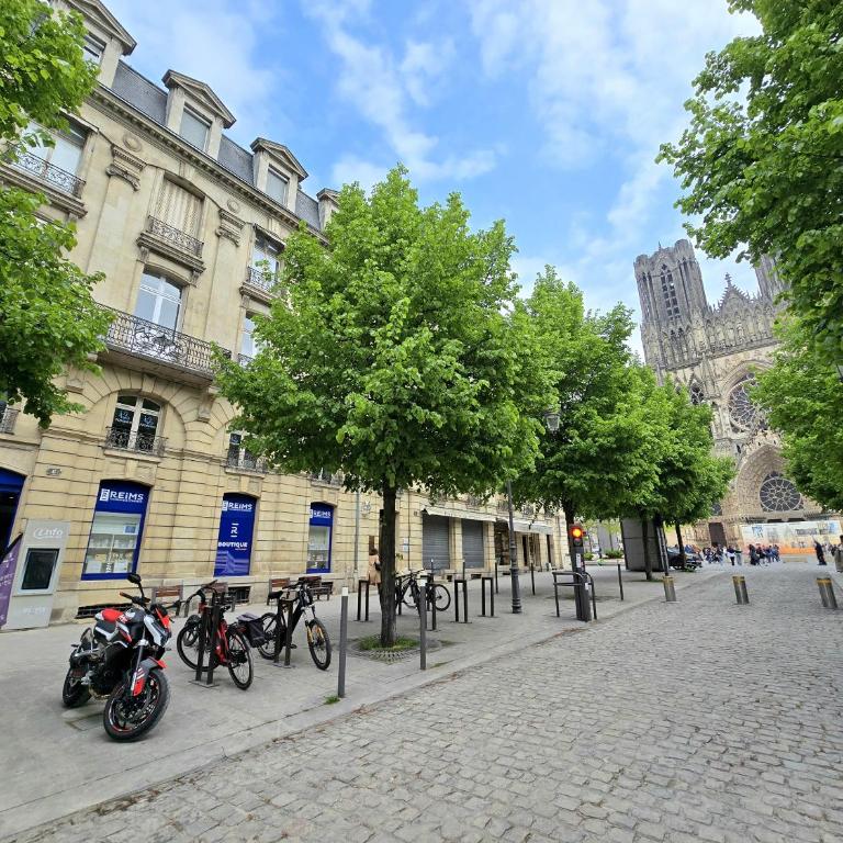 L Ange de la Cathedrale CathedraledeReims - Appartamento con 1 Camera da Letto - 2
