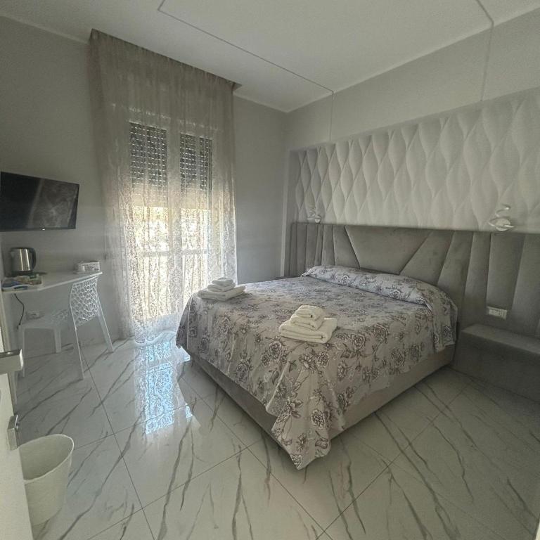 bebsantaniellohouse1 - Double Room with Balcony - 1