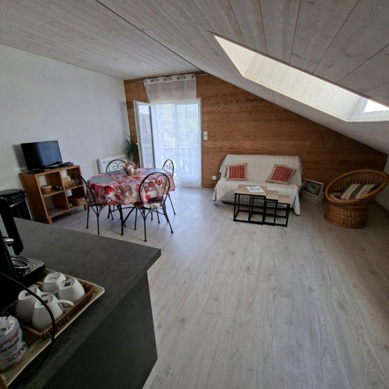 appartement indépendant chalet "les Ormes" - Apartment mit 1 Schlafzimmer - 6