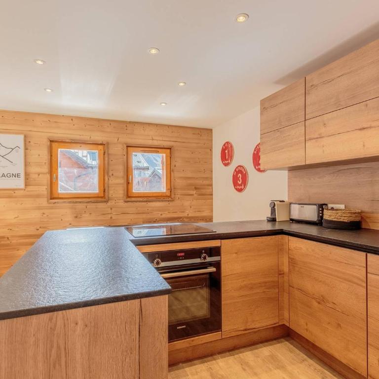 Chalet lumineux avec 4 chambres et parking à La Plagne - FR-1-351-144 - Chalet - 11