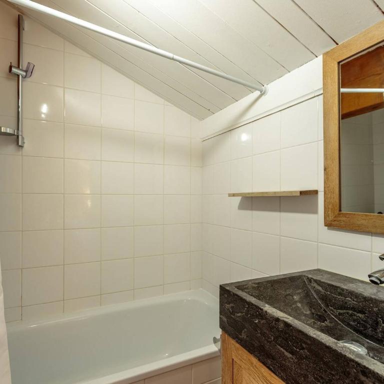 Chalet lumineux avec 4 chambres et parking à La Plagne - FR-1-351-144 - Chalet - 12