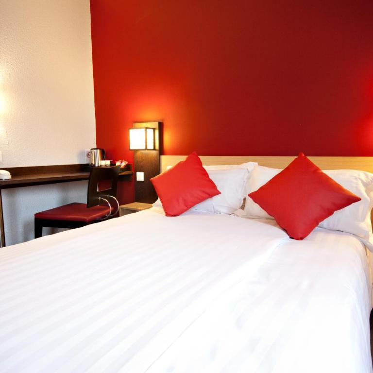 The Originals Boutique, Hôtel Le Marmotel, Clermont-Ferrand - Chambre Double - Accessible aux Personnes à Mobilité Réduite - 5