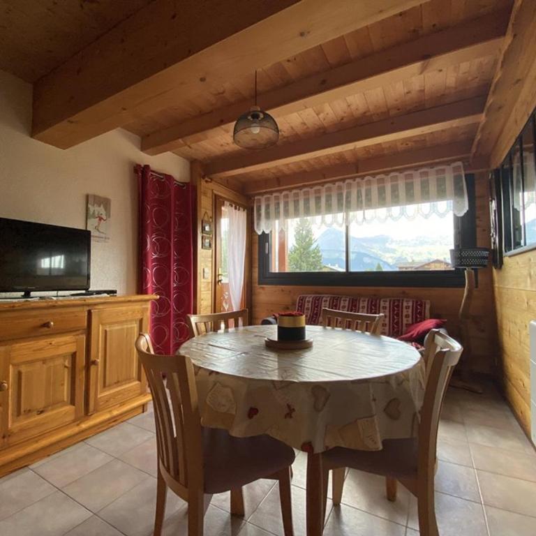 Duplex cosy 4 pers à Crest-Voland, proche pistes, parking, wifi - Apartment mit 2 Schlafzimmern - 2