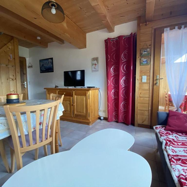 Duplex cosy 4 pers à Crest-Voland, proche pistes, parking, wifi - Apartment mit 2 Schlafzimmern - 6
