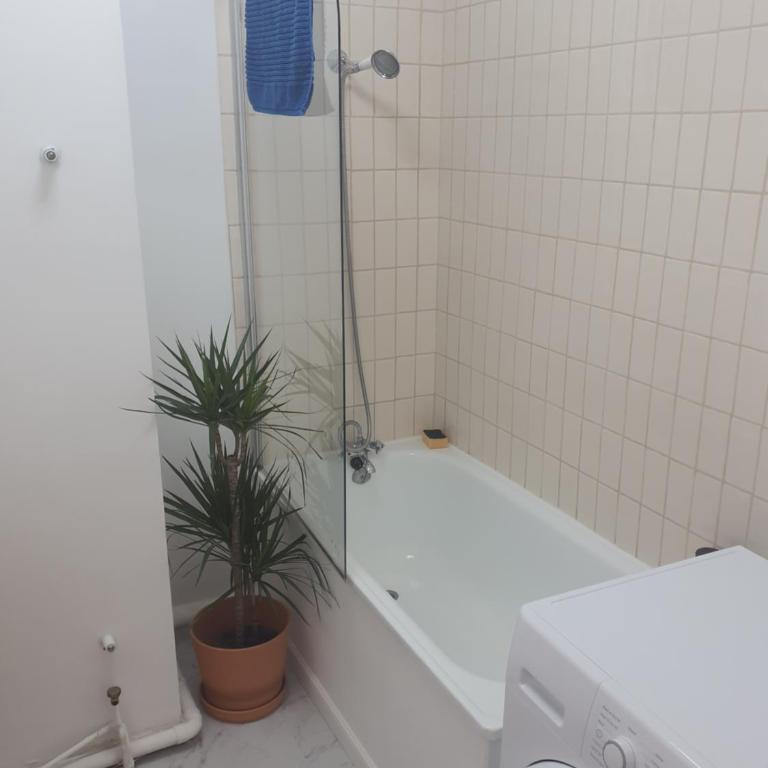 Appartement cosy Nantes proche gare - One-Bedroom Apartment - 19