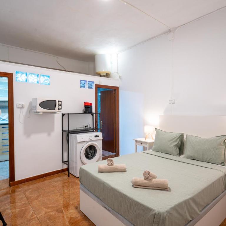 Loft Economico Cerca del Centro 1 Domitorio y Sofa cama 4pax AC - One-Bedroom Standard Apartment - 15