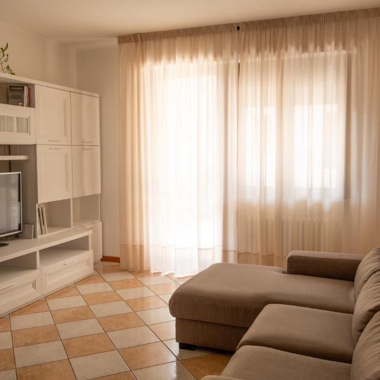 HOLA Terrace Apartment - Appartamento con 2 Camere da Letto, Balcone e Terrazza - 7