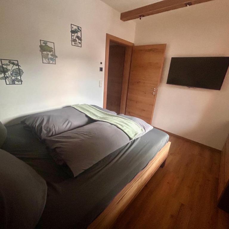 Appartements Ehrensberger - Apartment mit 2 Schlafzimmern und Dusche - 21