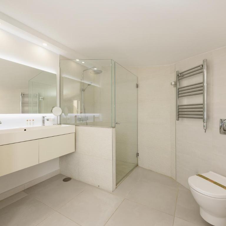 Marbella, Costabella - Beachfront Villa with Heated Pool - Villa frente a la playa - 31