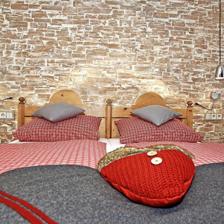 Gästehaus und Ferienwohnungen Egglerlehen - Studio with Mountain View - 4