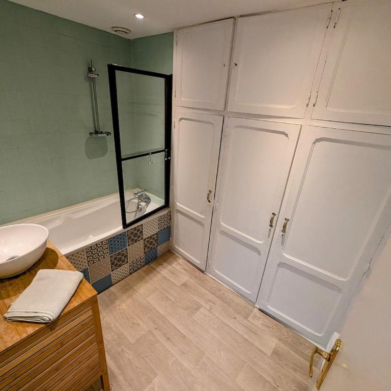 Gite Faidherbe Opéra 2 - 90m carrés en hypercentre - Three-Bedroom Apartment - 11