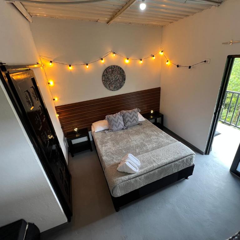 casa hostal amor viajero - Habitación Doble Estándar - 1