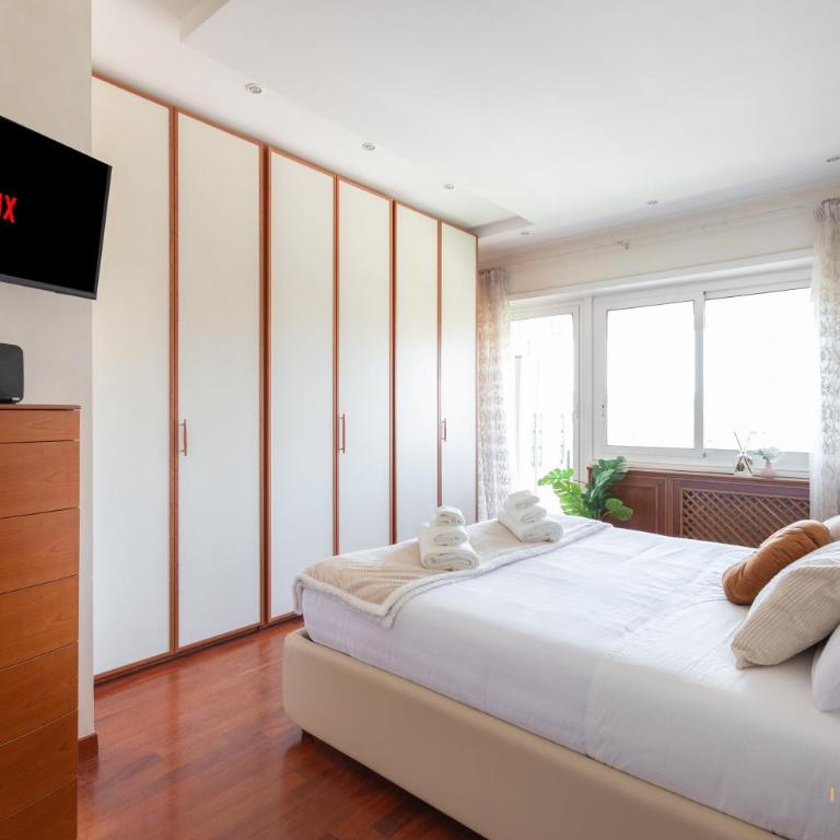 Imperium Trastevere Flat - 4-6 pax, A-C, Panoramic view, 2 Baths - Appartamento con 2 Camere da Letto e Terrazza - 1