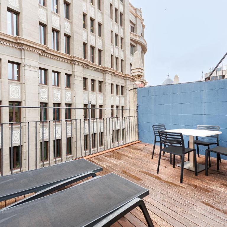 Enjoybcn Dali Apartments - Penthouse with terrace - 27