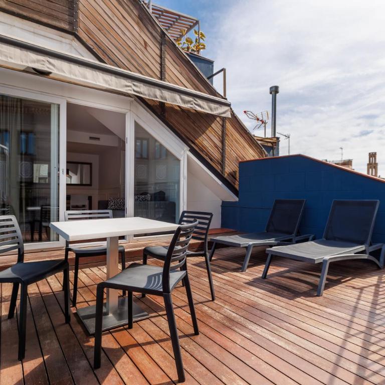 Enjoybcn Dali Apartments - Penthouse with terrace - 26