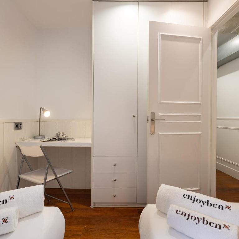 Enjoybcn Dali Apartments - Deluxe Apartment - 8