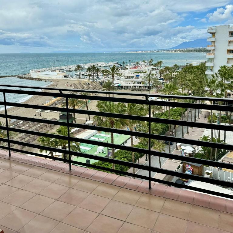 Apartamentos Mediterraneo - Apartamento 1 dormitorio con vistas al mar y terraza - 4