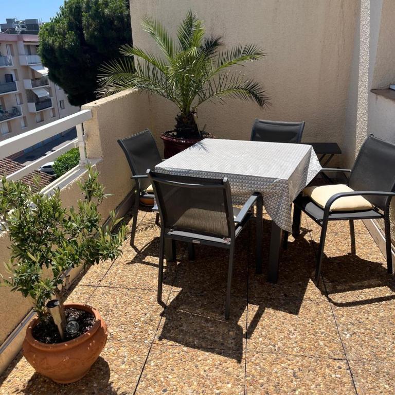 Appartement centre-ville climatisé - One-Bedroom Apartment - 2