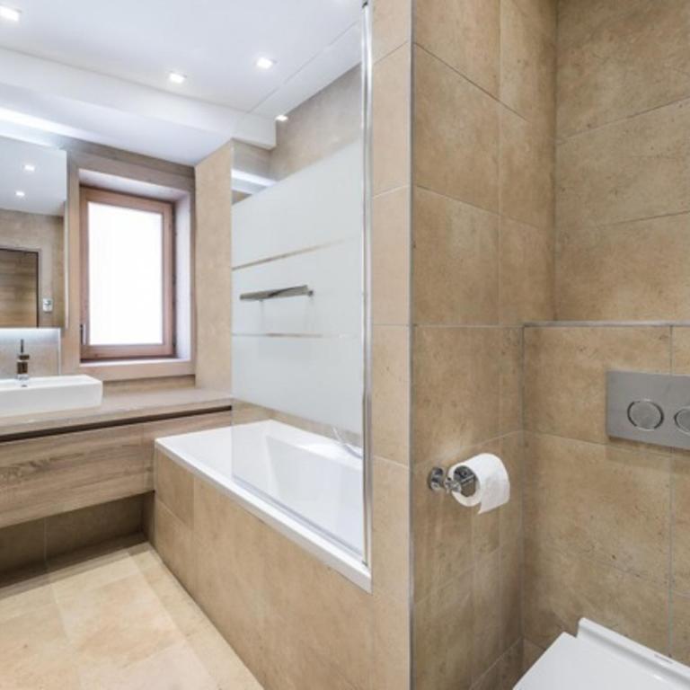 Duplex rénové avec parking, proche centre et remontées, navette et bus à deux pas - Two-Bedroom Apartment - 10