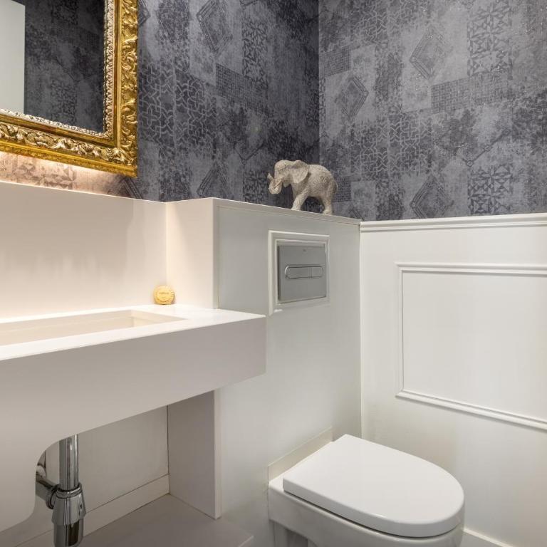 Enjoybcn Coliseum Apartments - Apartamento Grand Deluxe - 22