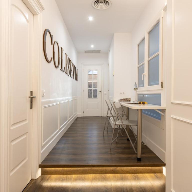 Enjoybcn Coliseum Apartments - Apartamento Grand Deluxe - 17