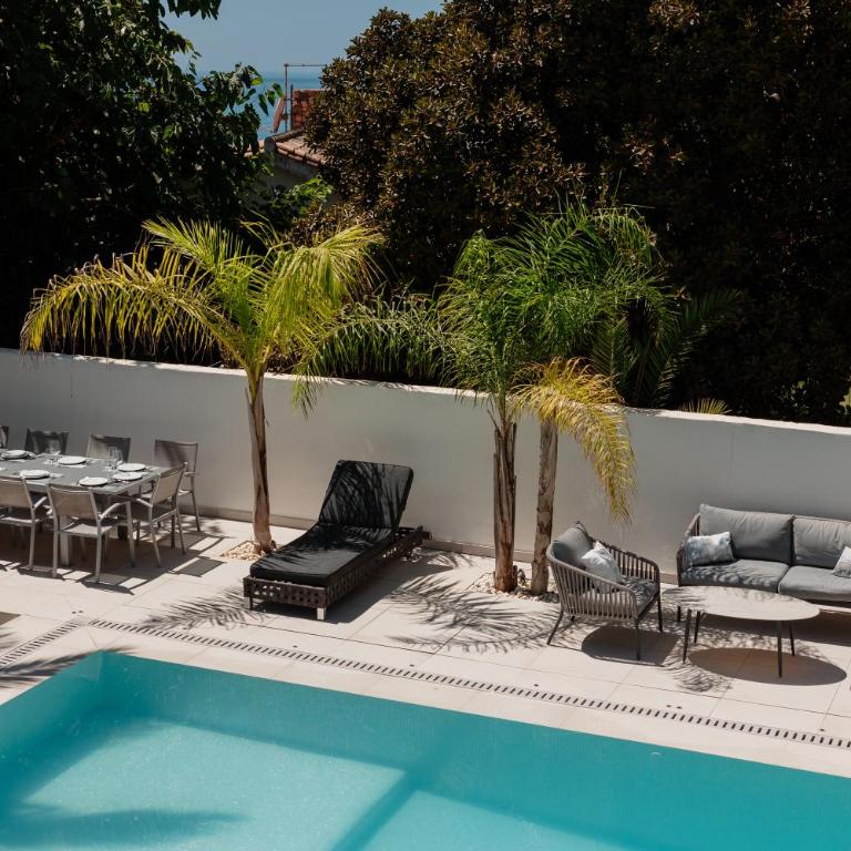 Marbella, Costabella - Beachfront Villa with Heated Pool - Villa frente a la playa - 54