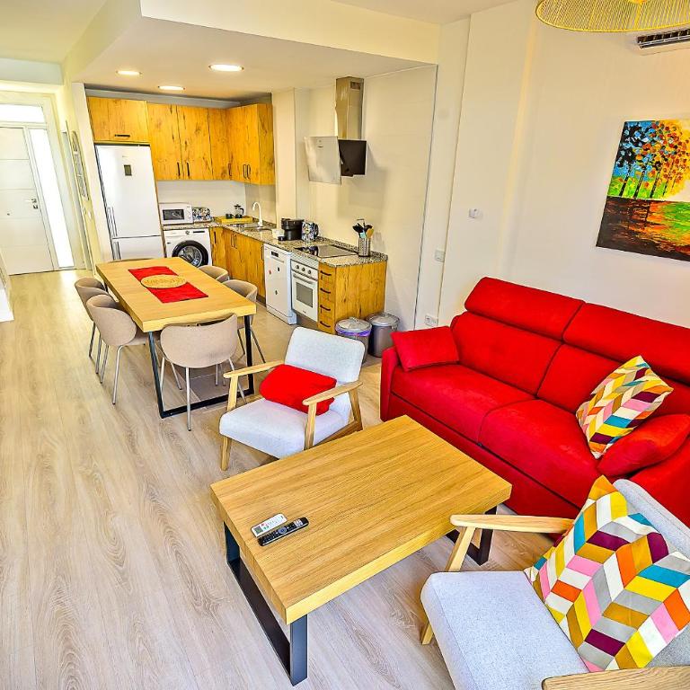 Jacuzzi & Pool House w Rooftop Terrace, Garden BBQ - Casa - 9