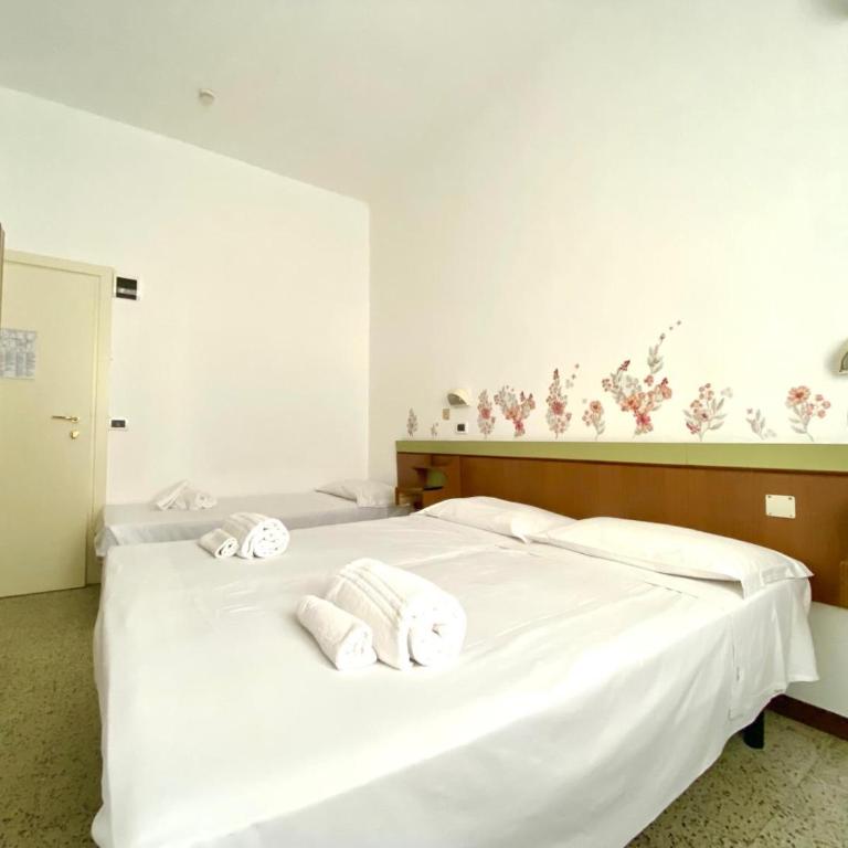 Hotel Eliseo - Camera Tripla Economy - 1