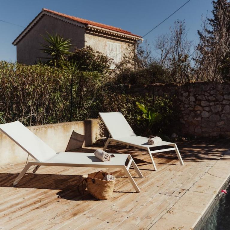 Charmante maison à Sanary - au calme avec piscine - Maison 3 Chambres - 8