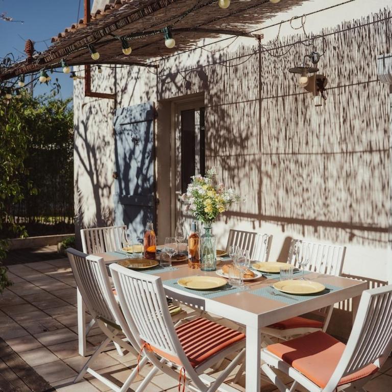 Charmante maison à Sanary - au calme avec piscine - Maison 3 Chambres - 52