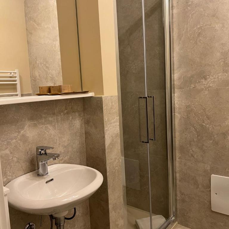 Magnificat - King Room with Spa Bath - 24