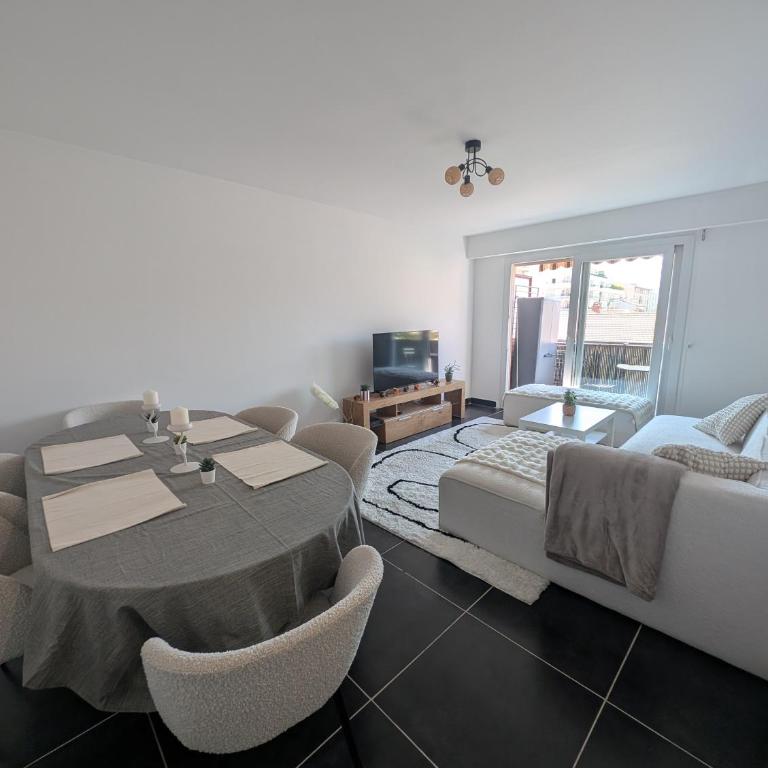 3 pièces proche gare - clim, accès plage à pied - Apartamento de 2 dormitorios - 20