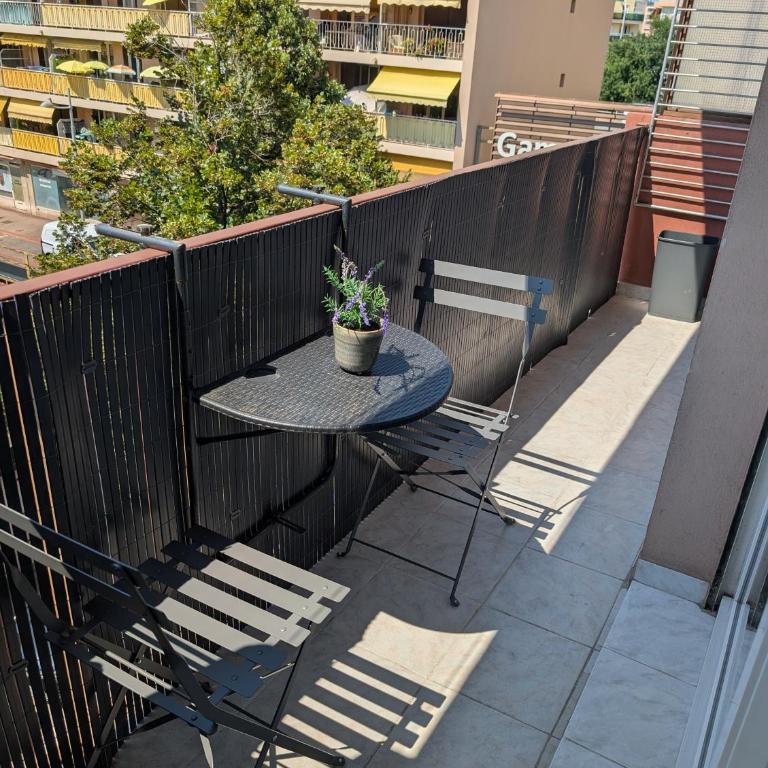 3 pièces proche gare - clim, accès plage à pied - Apartamento de 2 dormitorios - 19