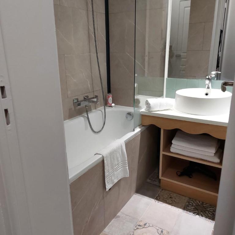 Disneyland Paris perfect for 5 ! - One-Bedroom Apartment - 38
